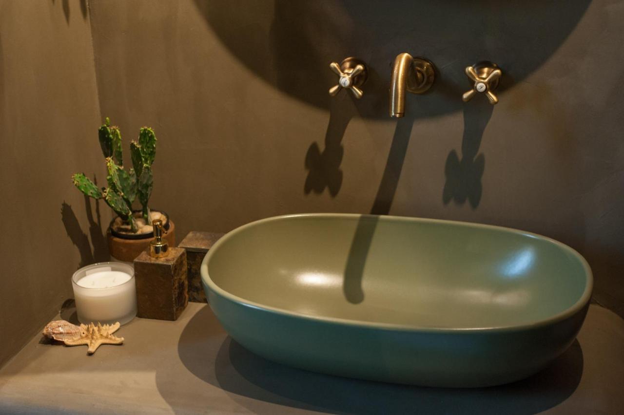 トラーニ In Rada Bed & Breakfast エクステリア 写真